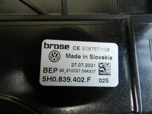 VW Golf VIII 8 Mécanisme Vitres Droite Arrière 5H0839402F