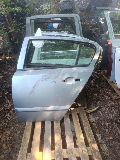 door left rear part left rear. OPEL ASTRA H Z163 unprotected HB