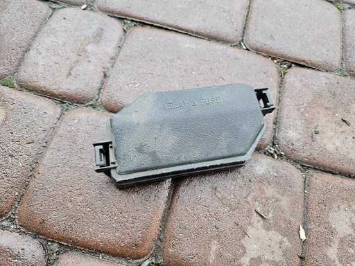 82662-02J90 cover cover of spoiler cover Toyota Corolla E210 E21