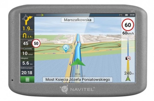 Автомобильный GPS-навигатор Navitel E501