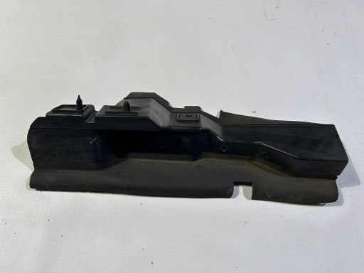 intake drain air duct air line right Ford Mustang 2010-2012