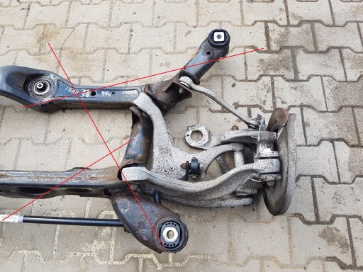 AUDI Q5 8R 2.0 TDI sususpension right rear part rear.