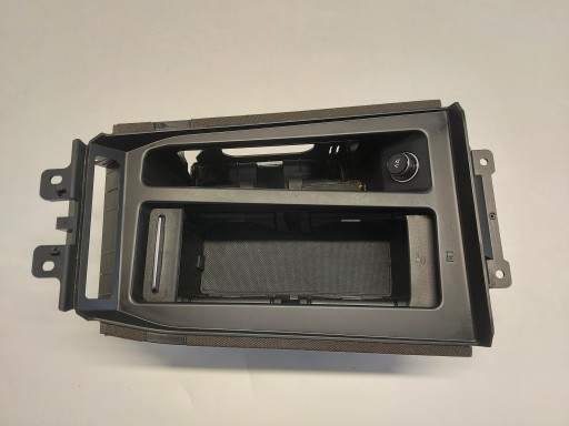 Audi Q8 E-TRON SUV 4KE passenger compartment zapalniczka z tunelu 4ke862533e