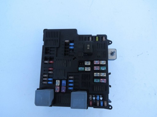 Boîte Module Fusibles VOLVO V90 T8 HYBRYDA 31398004