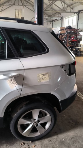 quarter fender left rear part LS9R SKODA KAROQ