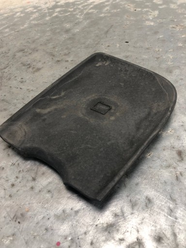 Blende Abdeckung Verschlußstopfen Panzer WYROWNAWCZEGO PORSCHE CAYENNE 7L5806100A