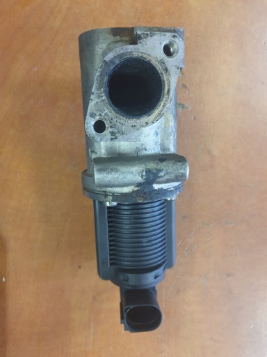 ASTRA H 1.9 CDTI EGR 55215032 VECTRA C ZAFIRA B