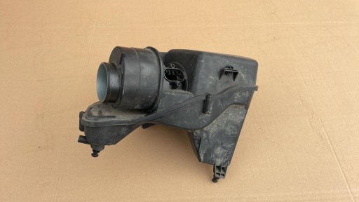 ASTRA K V КОРПУС ПОВІТРЯНОГО ФІЛЬТРА 42496314