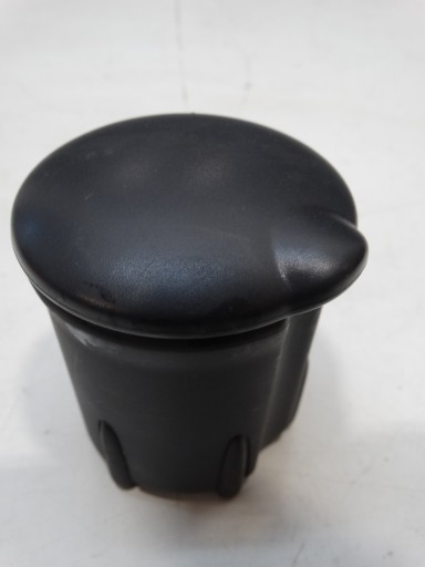 popolník skrinka spolujazdca POJEMNIK RENAULT DACIA NISSAN 8200728639