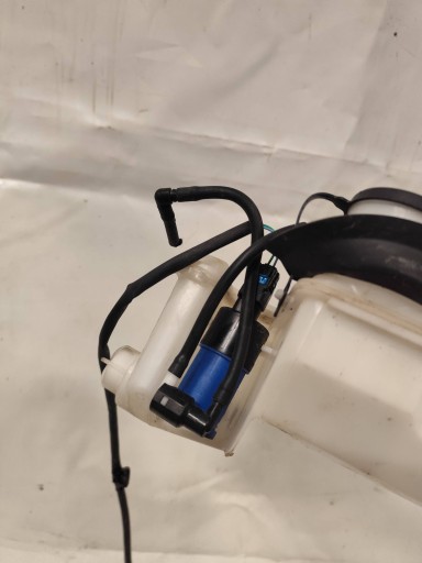 DACIA SANDERO III washer fluid tank 289105984R