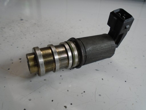 BMW 1 E87 1.6 solenoid valve 7549846