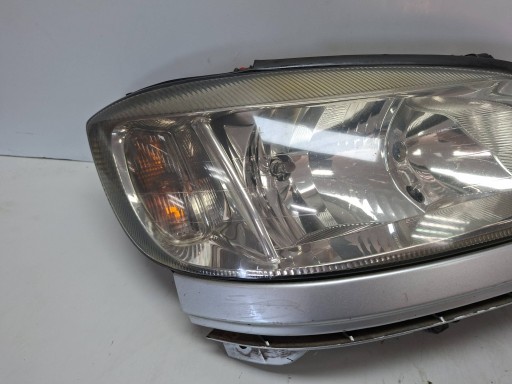 Reflektor předek strana pravá Opel Zafira A S27645206