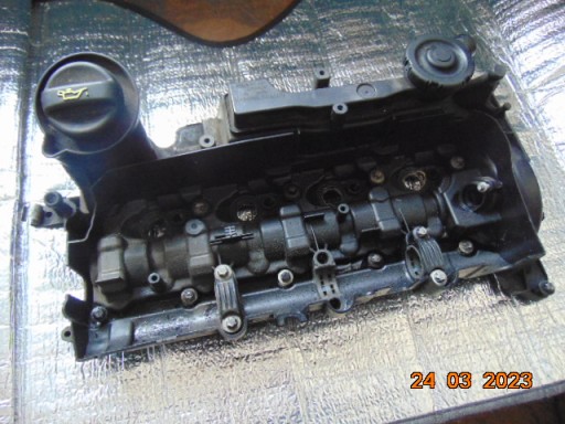 8589943 7823180 - MINI COOPER R55 R56 R60 КЛАПАННАЯ КРЫШКА