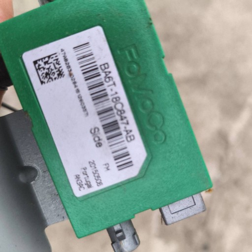 antenna amplifier Ford Fiesta MK7 LIFT 2015