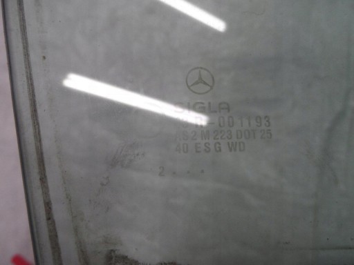 VETRO PARABREZZA Destro MERCEDES 124 4D SIGLA 92r