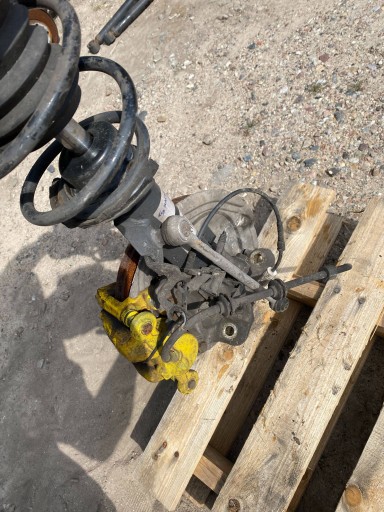 BMW 1 E87 McPherson swing left front