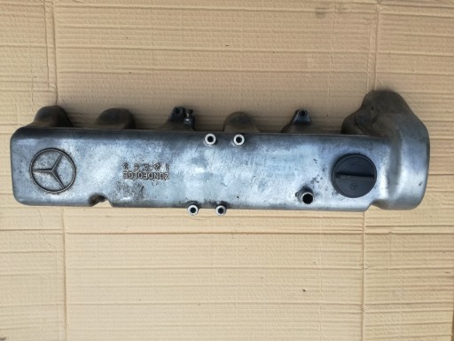 Abdeckung der Ventile MERCEDES W123 3,0D TUR 6170160905