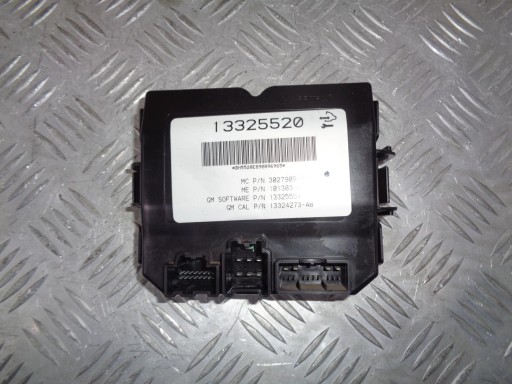 Модуль контроллера задней двери багажника opel insignia a kombi 2008- 13325520