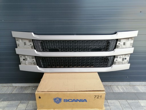 МАСКА Решітка SCANIA R S 2286062