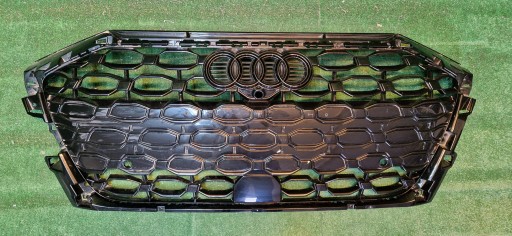 ПЕРЕДНЯЯ РЕШЕТКА ПЕРЕДНЯЯ AUDI RS3 8Y0853651 ДЛЯ КАМЕРЫ