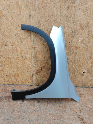 Крило передне ліве mercedes glb