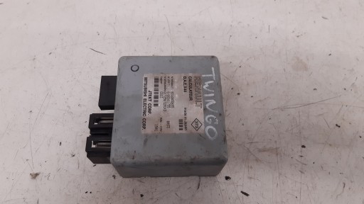 module of the control 8200800655 Renault Twingo II