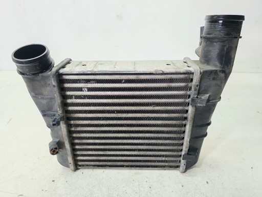 Kühler luft INTERCOOLER links AUDI A4 B7 2.0 TFSI 8E0145805AA 2/26
