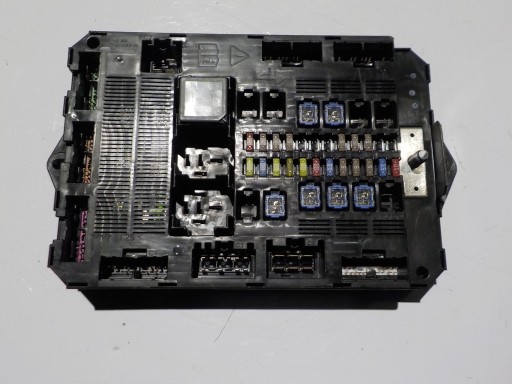 JAGUAR XF Module Boîte BCM 8X2T-14B476-AF