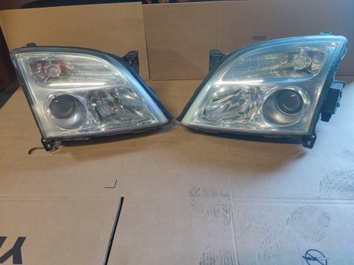 OPEL SIGNUM VECTRA C light lights front front HELLA XENON KOMPLET nice