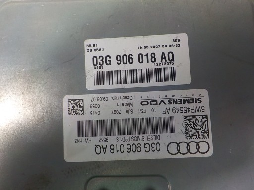 AUDI A4 B7 computer control unit 03G906018AQ 5WP45549AE
