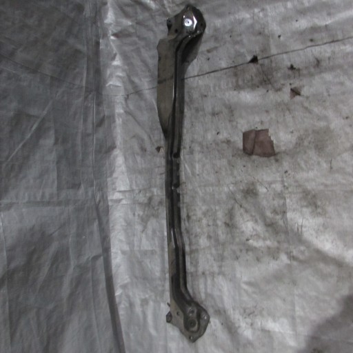 КРОНШТЕЙН КРІПЛЕННЯ ДЛЯ FORD KUGA MK2 AV6116H004AC