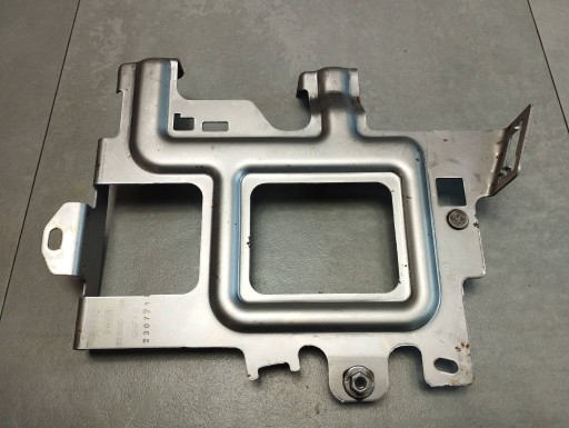 Volkswagen Amarok II holder bracket MB3B21047B50