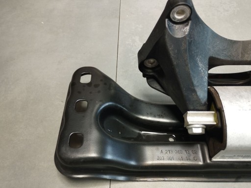 Mercedes-Benz E W213 Supporto cambio A2132401302