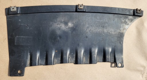 Blende Abdeckung Gehäuse untere mitte der Stoßstange heck BMW 1 E87 E81 OE