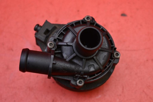 Pompe Pompe Circulation d’eau 2Q0965567A SKODA OCTAVIA 4 IV 2.0 TDI 150 KM 19