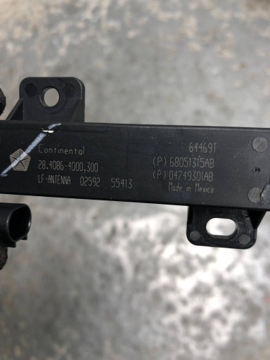 amplifier ANTENY JEEP COMPASS II 68051315AB