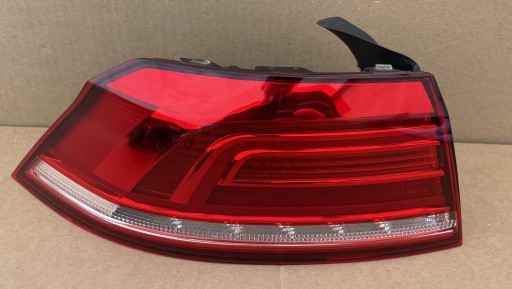 light PASSAT B8 sedan 3G5945095A as new original