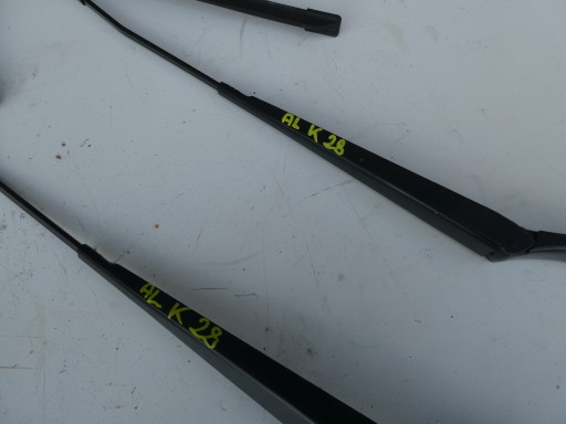 wiper arms VW CADDY 2K1955409C 2K1955410C