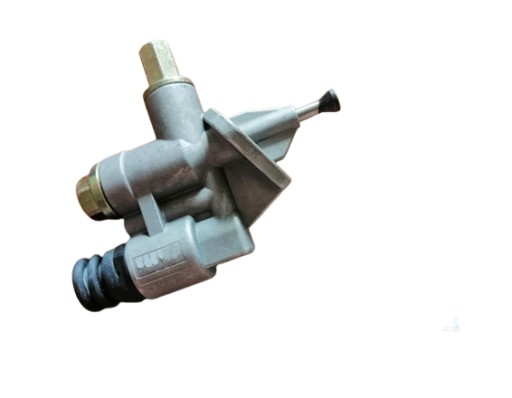 1723 - ТОПЛИВНЫЙ НАСОС KOMATSU S4D102 S6D102