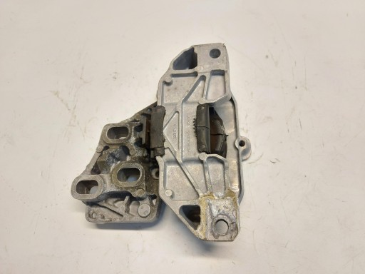 Mercedes GLA 200 II H247 W247 2023r holder engine mount A2472406000