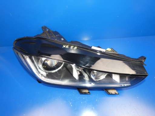 JAGUAR XE X760 light left front front right BI XENON ANGLIK