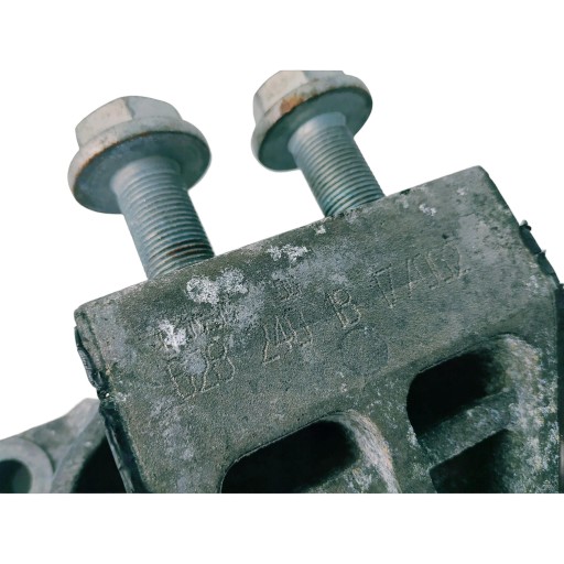 holder engine mount MERCEDES CITARO