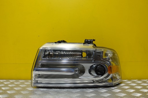 NAVIGATOR2007-XENONLEWY - LINCOLN NAVIGATOR 2007- ФАРА КСЕНОНОВАЯ ЛАМПА США