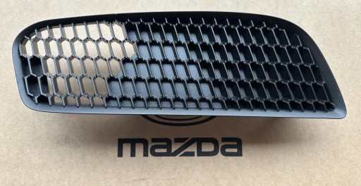 VA40-50-C11 - Решітка радіатора переднього правого бампера mazda cx50 2022 2023 2024