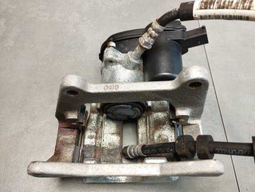 Audi A7 4G 2016 3.0 TDI caliper right rear part 4G6AE
