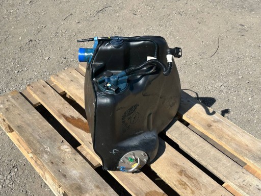 tank tank of the fuel right Chevrolet Corvette C5 5.7 1997 - 2004