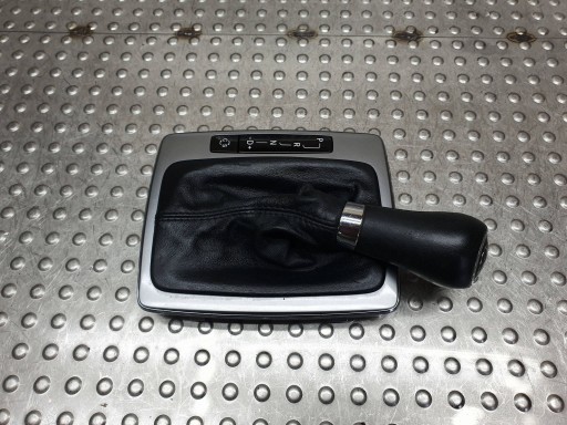 Manschette Schalthebel Schalt getriebe AUTOMAT A2042671510 MERCEDES W204 W212