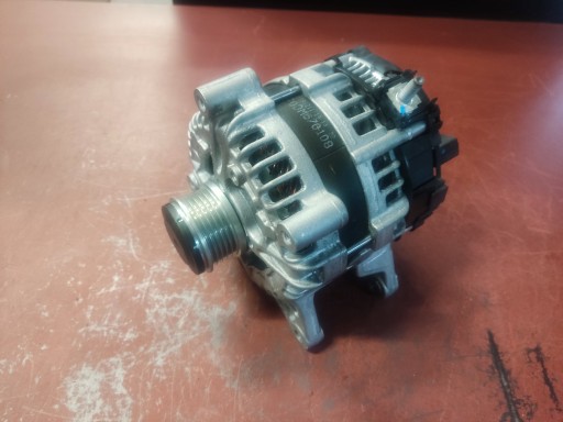 Генератор mercedes benz a0009062309 новый