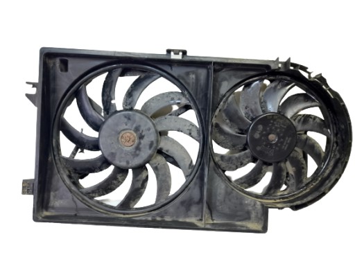 VOYAGER IV 2.5 CRD VENTILÁTOR CHLADIČA 04809413AD