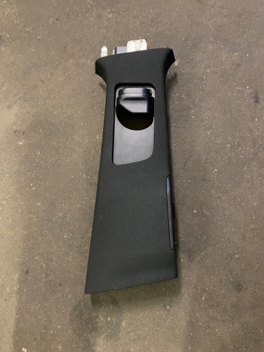 MERCEDES GLE 292 ОБШИВКА ПРАВОЙ СТОЙКИ 2926900625